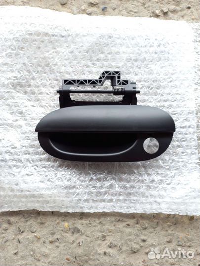 Ручка двери наружняя левая водительская Bmw e39