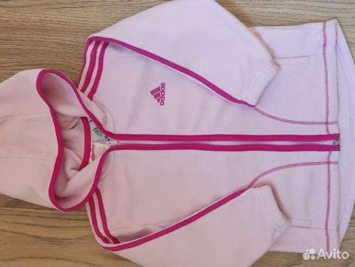 Вещи. Adidas 3-4 года на девочку