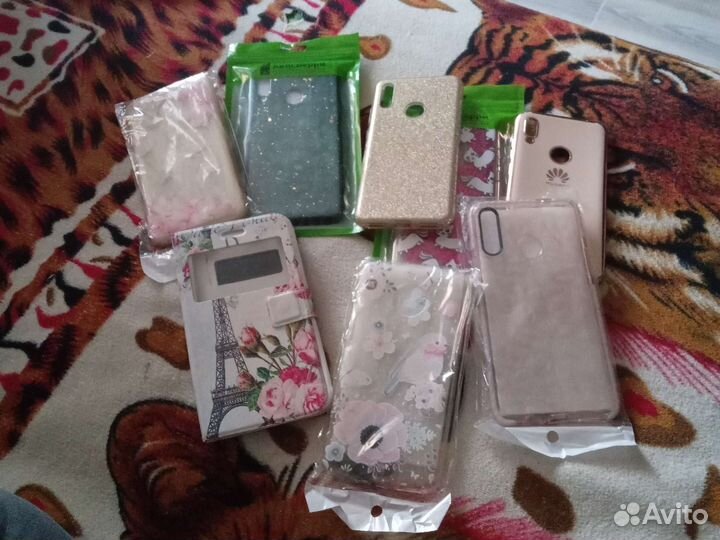 Чехлы на телефон разных моделей