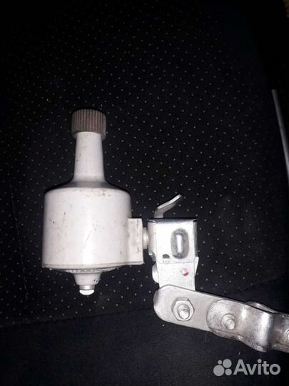 Динамка (велогенератор) для велосипеда