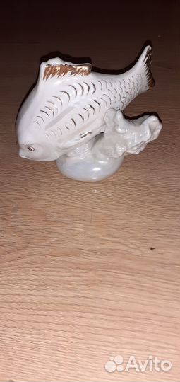 Фарфоровая статуэтка Карп. Дулево. 1954 г