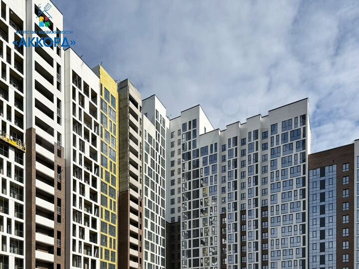 2-к. квартира, 65 м², 5/17 эт.