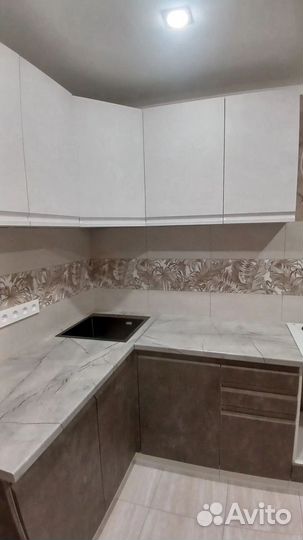 Красивый гарнитур для кухни