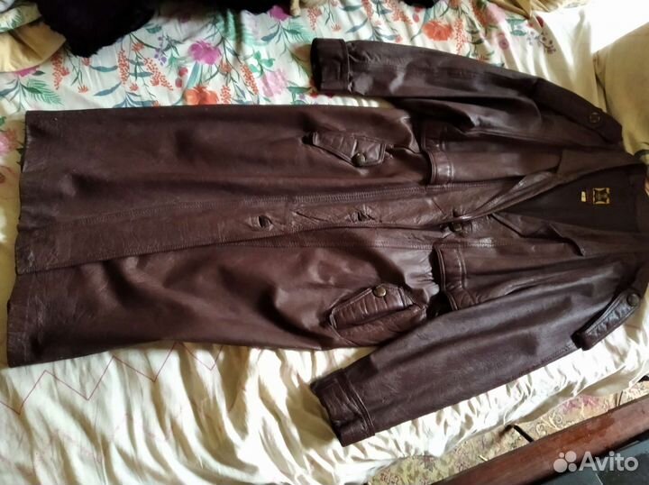 Кожаные плащ, пальто и куртки, шубы 54-58 размер