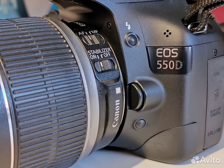 Canon eos 550d с объективом 18-200