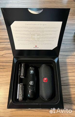 Многофункциональный нож складной швейцарский