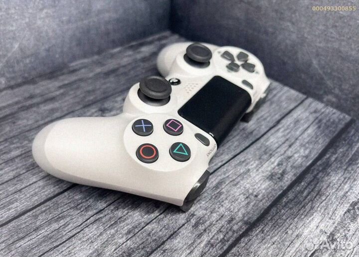 Геймпад DualShock 4
