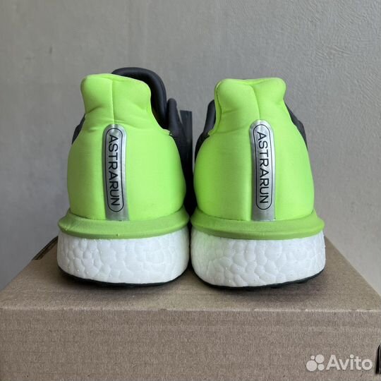 9,5uk Adidas Astrarun оригинал