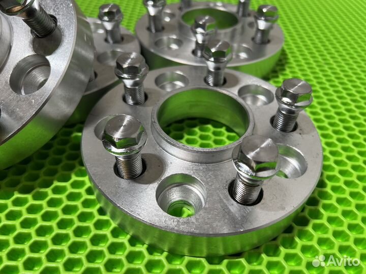 Проставки 25 мм 5х112 66,6 4 шт. Mercedes Audi