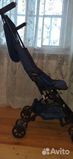 Коляска для путешествий pockit на самолете и авто