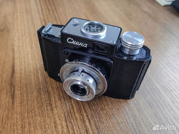 Советский фотоаппарат «Смена-1» (СССР, 1955г.)