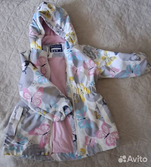 Курточка на девочку