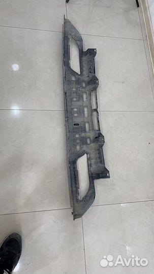 Кронштейн заднего бампера porsche cayenne 957