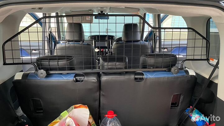 Автомобильные чехлы на Toyota Tank -Toyota Rumion