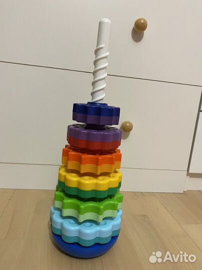 Развивающие игрушки для малышей