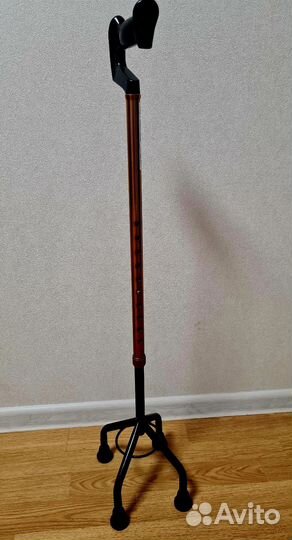 Трость четырех опорная инвалидная