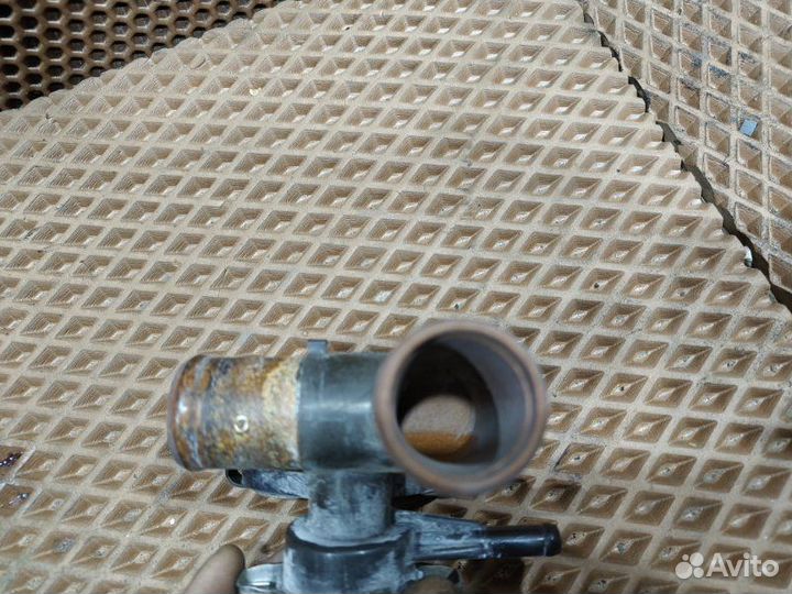 Горловина радиатора Toyota Probox NCP51V 1nzfe