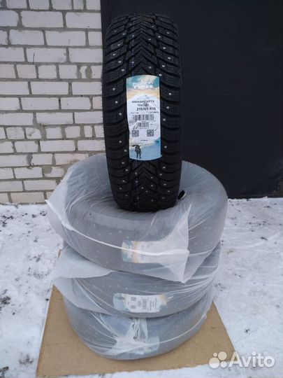 Nokian Tyres Hakkapeliitta 10p SUV 215/65 R16 102T