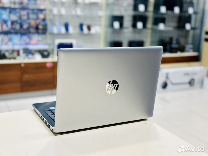 HP 13.3” IPS / i7-8550U / 8G DDR4 / SSD 240G