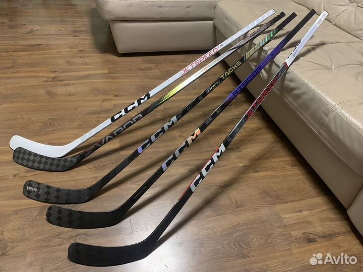 Клюшка хоккейная