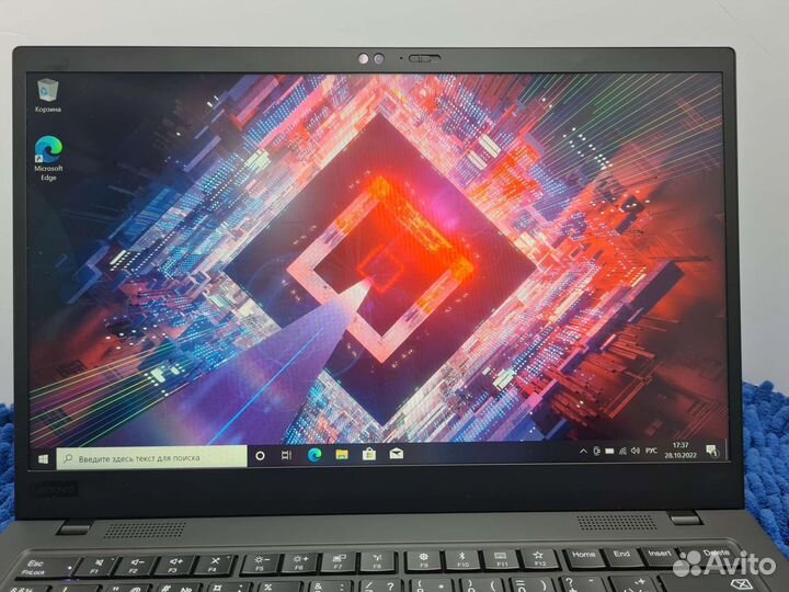 Ноутбук Lenovo ThinkPad X1 Carbon 7 Gen i7 16/256