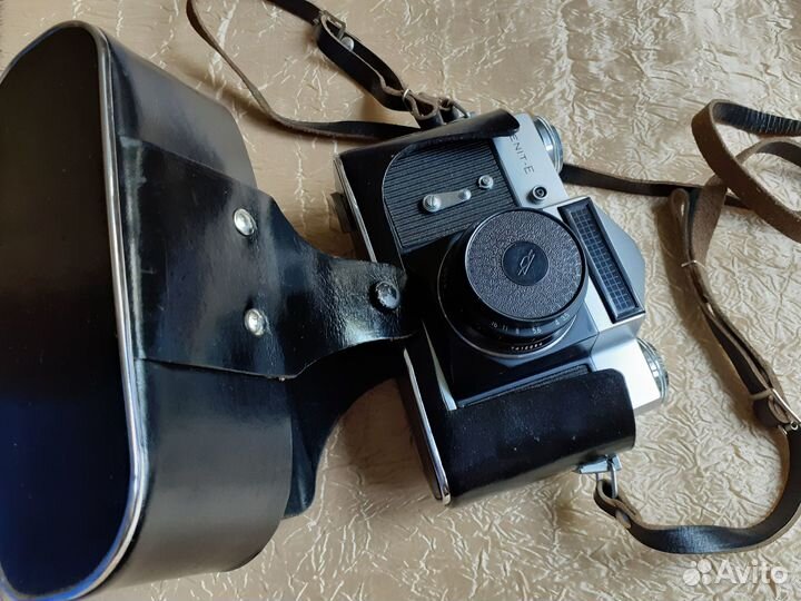 Пленочный фотоаппарат Зенит-Е