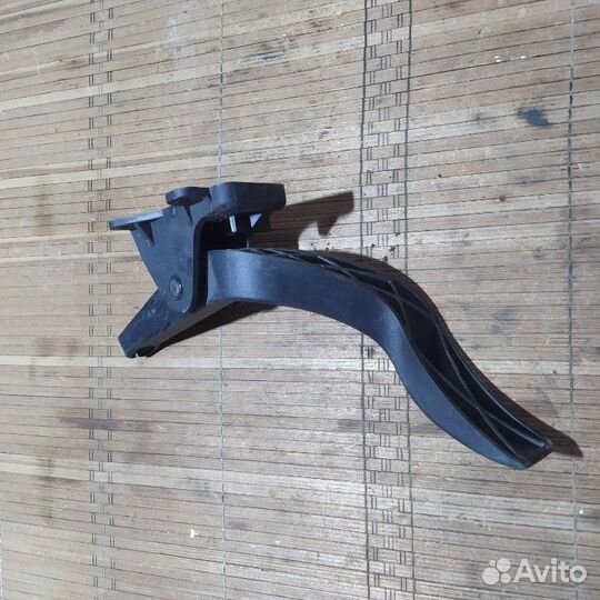 Педаль газа Ford Focus 1 седан 1.6 2004