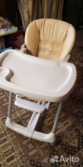 Стульчик для кормления