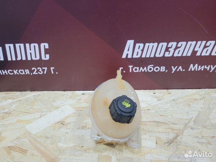 Бачок расширительный Renault Sandero Stepway