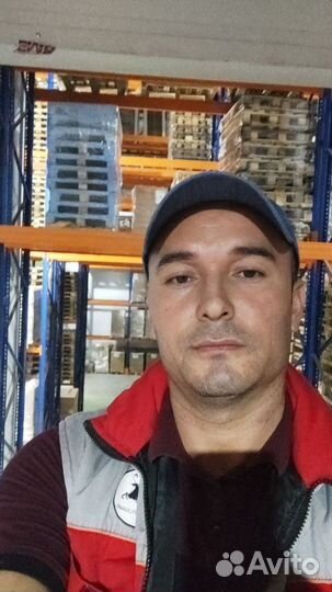 Перегонщик автомобилей на мойку