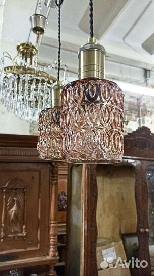 Винтажные парные люстры