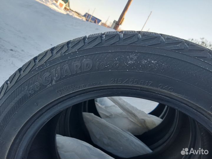 Yokohama Ice Guard IG50 215/55 R17