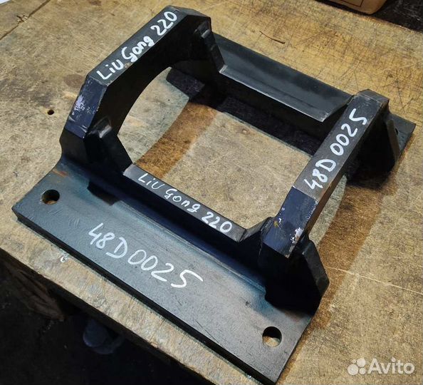 Защита катка (цепи) 48D0025 LiuGong 220