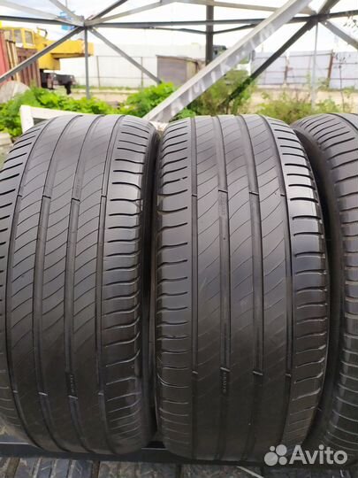 Michelin Primacy 4 235/45 R18 98W