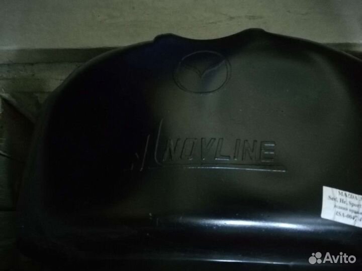 Подкрылки на Мазду 3, хетчбек