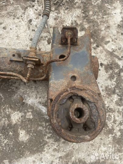 Задняя балка Hyundai Tradjet