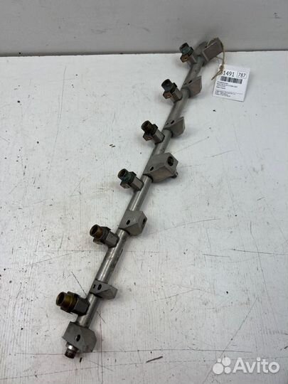 Топливная рейка Bmw 7-Series E65 N73B60 2003