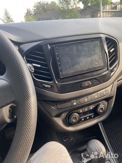 Автомагнитола экран лада веста