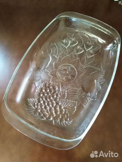 Блюдо сервировочное стеклянное