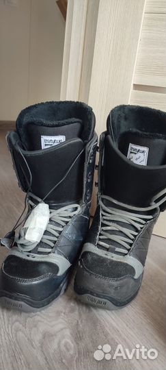 Сноубордические ботинки thirtytwo