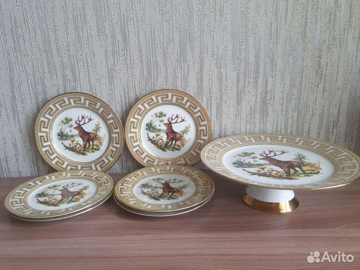 Набор тарелок 6шт и тортница