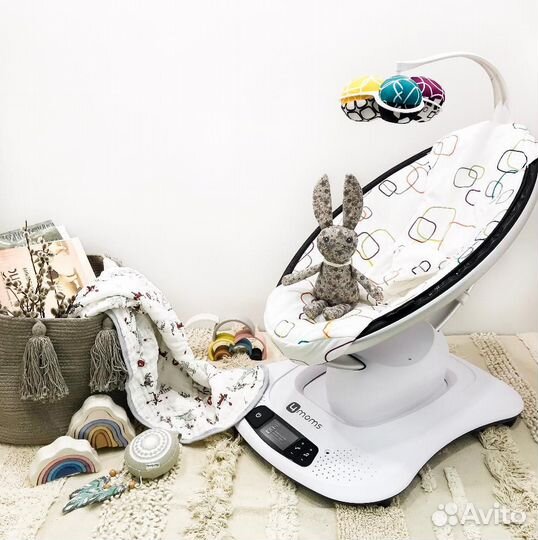 Электронный качели 4moms MamaRoo 4.0