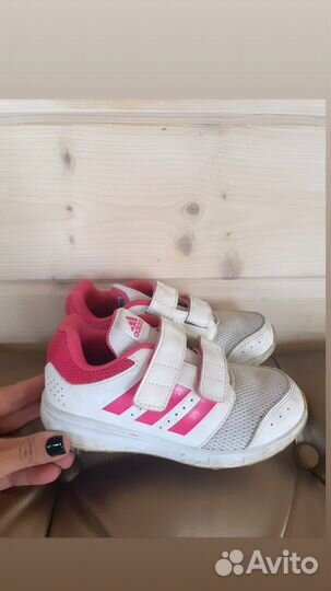 Кроссовки adidas 28,29 р