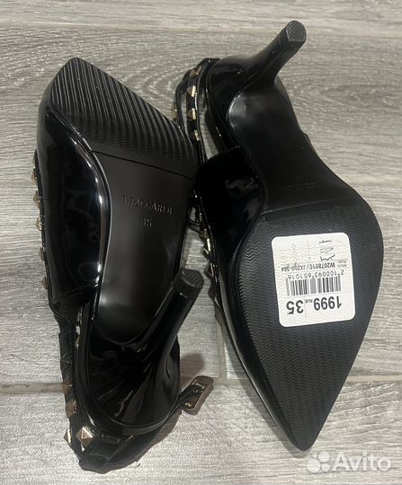 Новые модные туфли размер 35