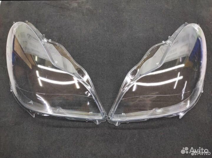 Стекло фары w219 (c219)