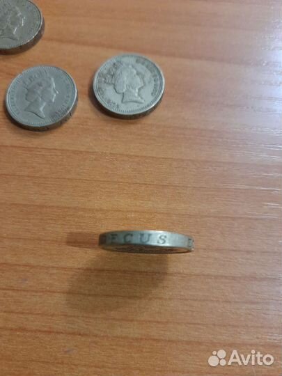 Монета елизавета 2