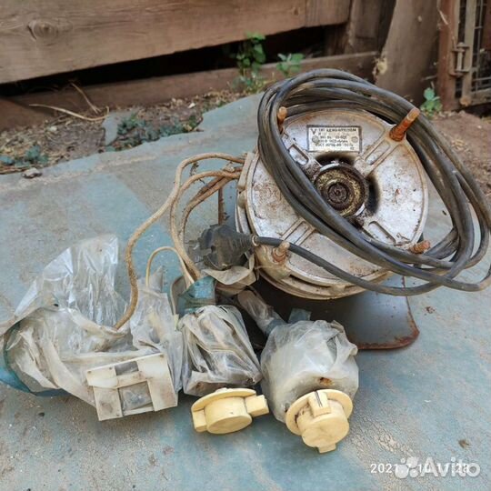 Электродвигатель от стиральной машины