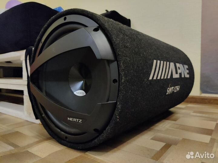 Сабвуфер hertz 12 + усилитель blaupunkt GTA 270