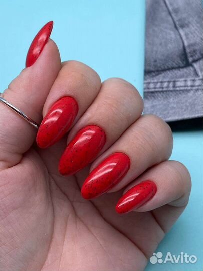 Мастер маникюра и педикюра