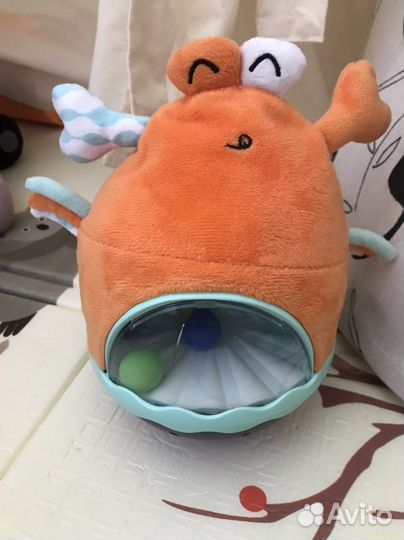 Неваляшка краб